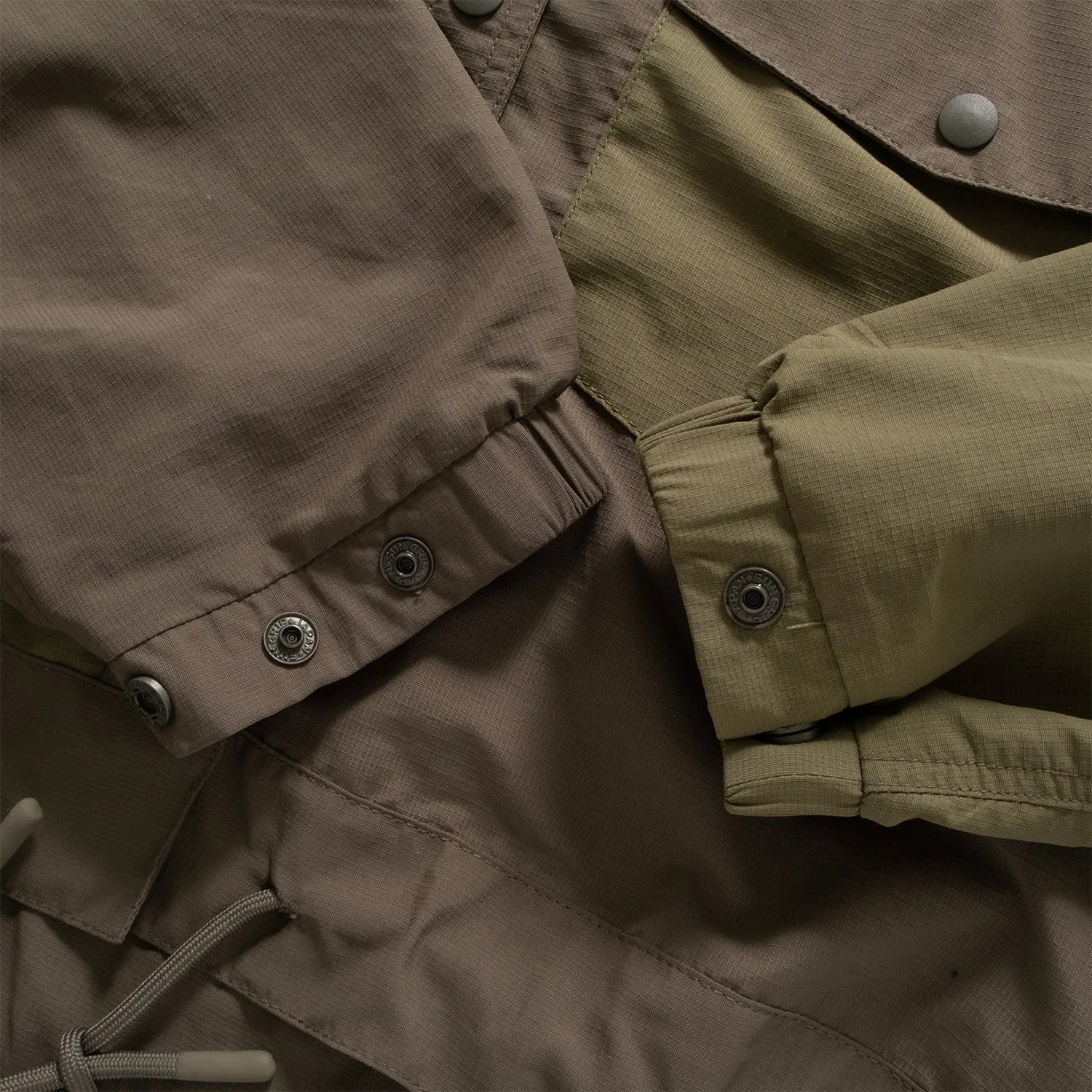 (BL004) Hooded Cropped Tech Blouse