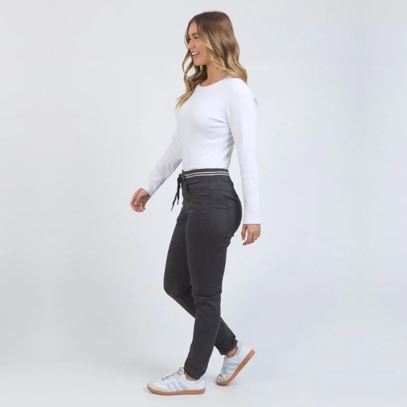 Foxwood | Sylvia Jogger - Charcoal