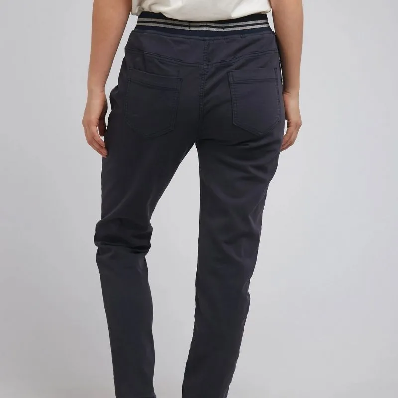 Foxwood | Sylvia Jogger - Navy